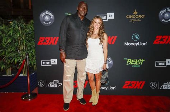 Women’s Ambush Triggers Heart Attack – The Newmans Scramble To Dispose Jordan’s Body